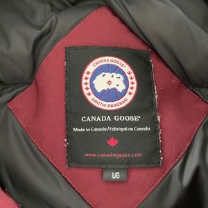 Canada Goose Kensington Parka (negotiable)